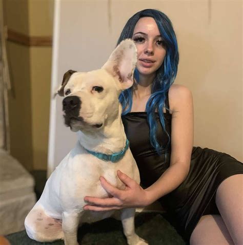 woman sex with dog|19YO Denise Frazier Likes It Ruff 